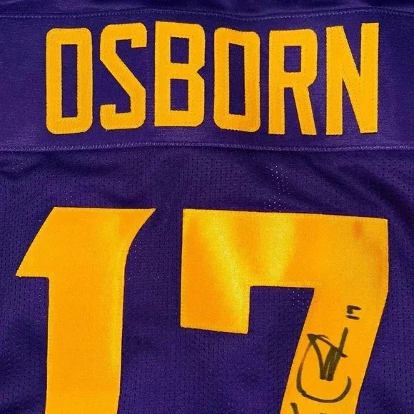 Signed K.J. Osborn Minnesota Vikings Jersey - Size XL - Authenticated - Picture 4 of 5